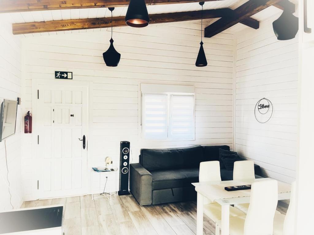 Eco Alojamiento La Cartuja De Talamanca Talamanca de Jarama Ngoại thất bức ảnh